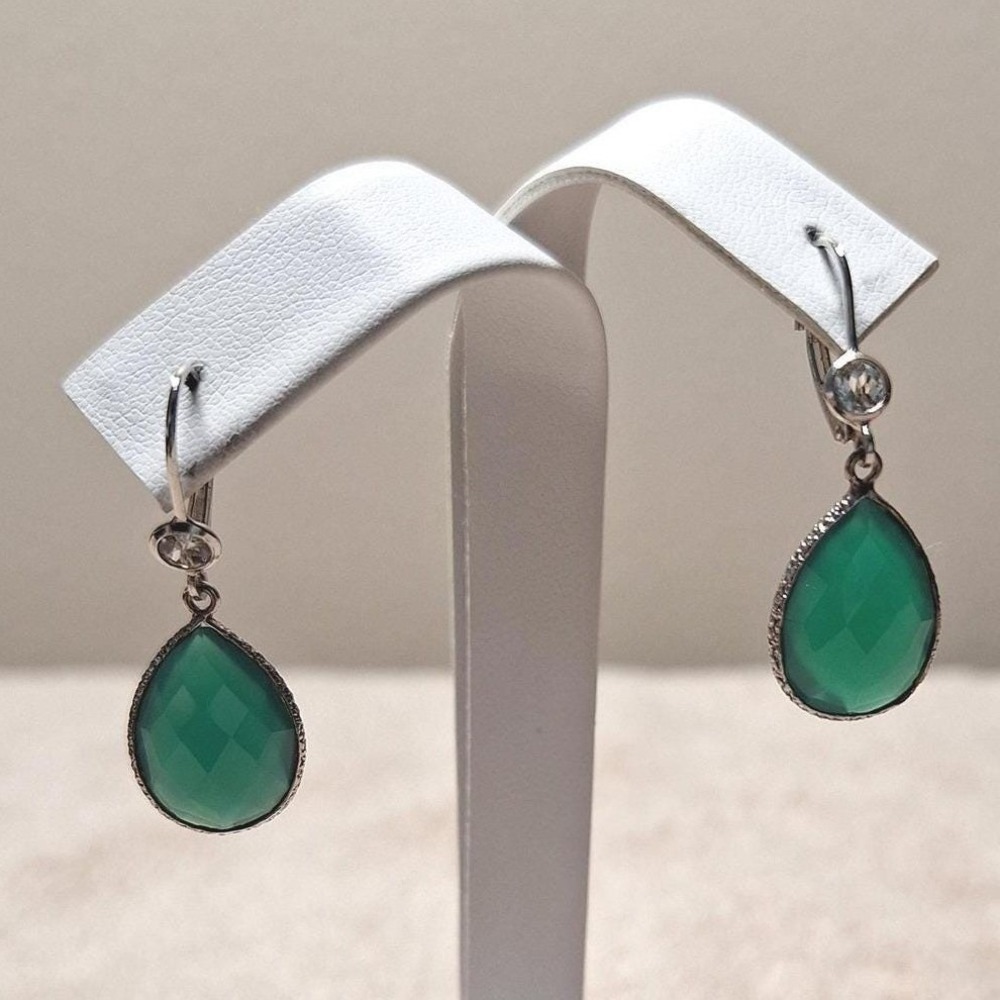Green onyx earrings with cubic zirconia accent in sterling silver tear drop